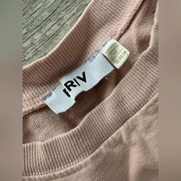 Priv Sweatsuit - Picture 2 of 3